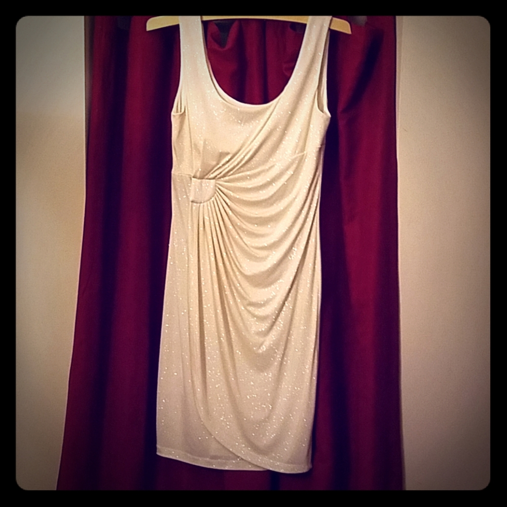 Connected apparel sleeveless cocktail dress